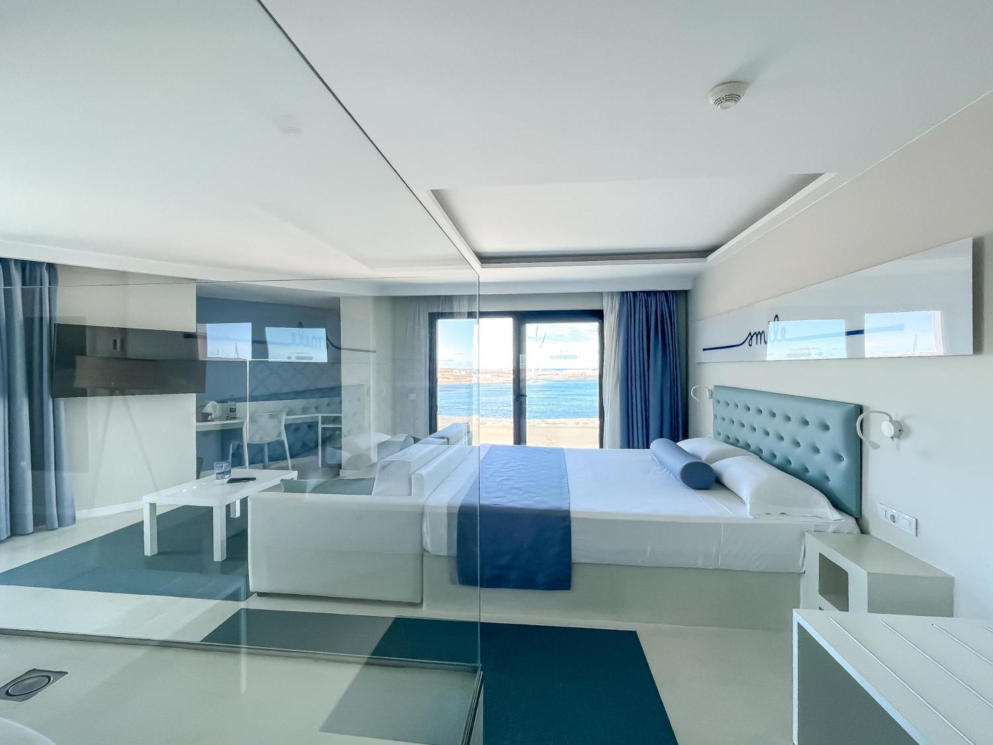 Corralejo Surfing Colors Hotel&Apartments מראה חיצוני תמונה