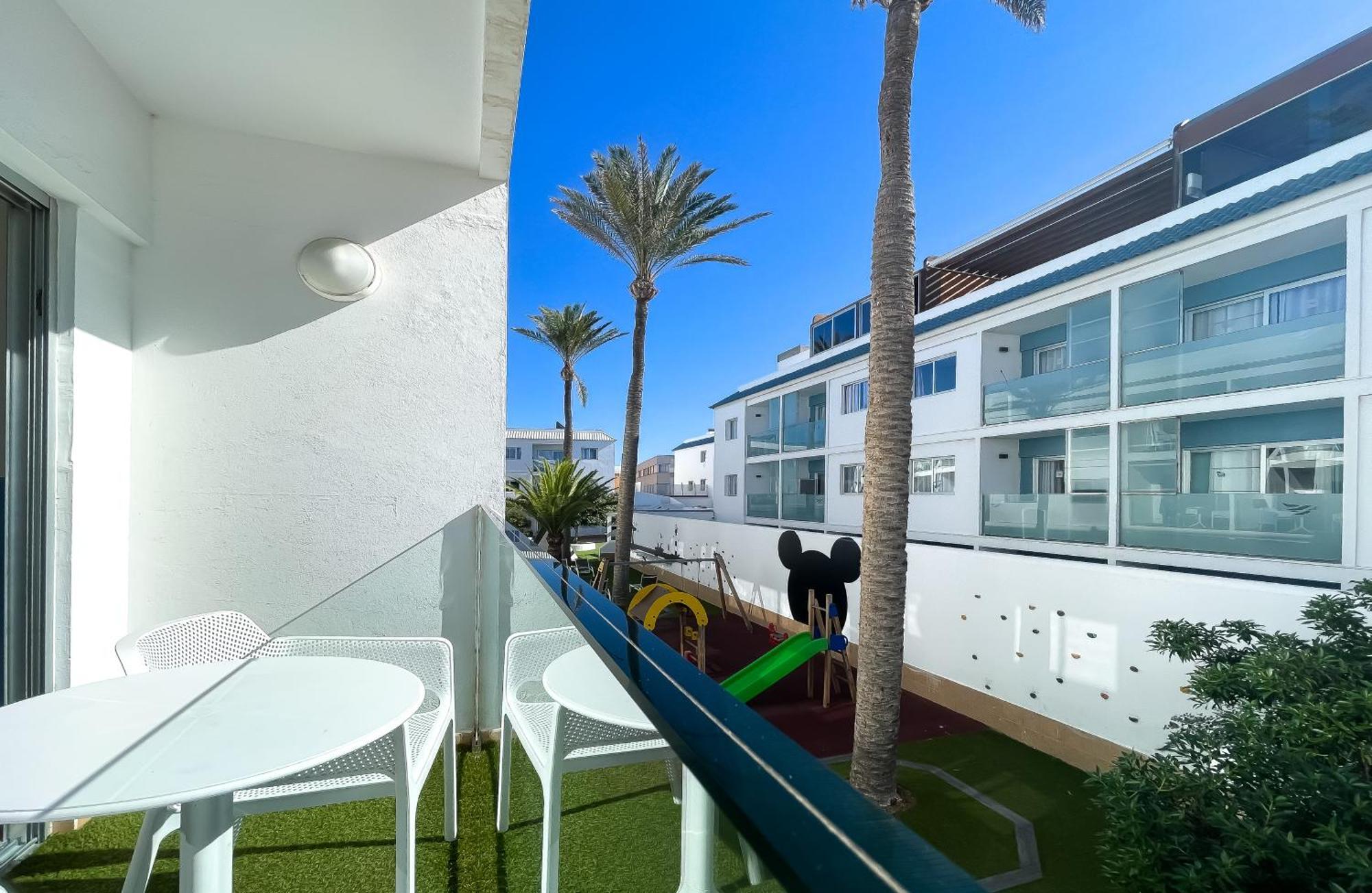 Corralejo Surfing Colors Hotel&Apartments מראה חיצוני תמונה